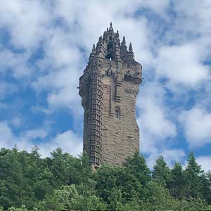 Vista desde abajo de la torre del castillo de Stirling, Escocia